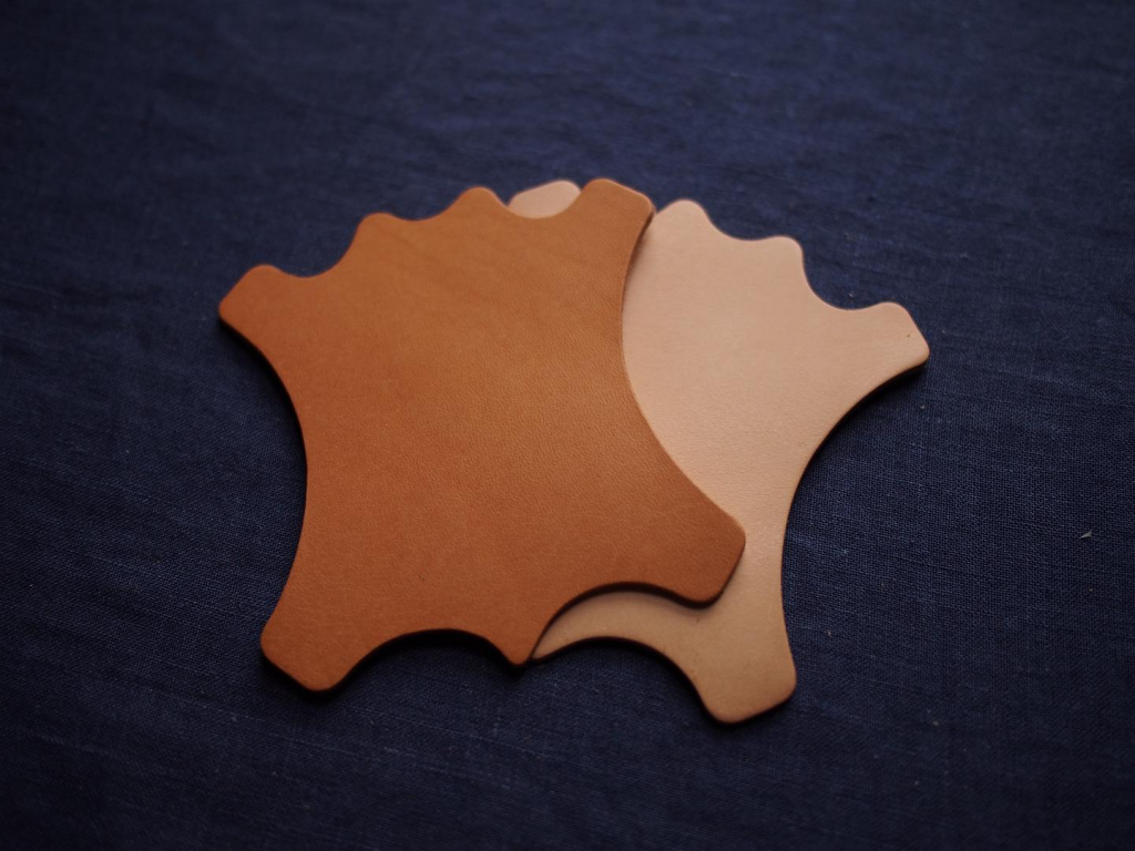 Image [4]-The Complete Handmade Veg-tan Leather Care Guide: Proper Use, Sun Exposure, Oiling, Maintenance, and Cleaning for Durability and Beautiful Patina-Nleather