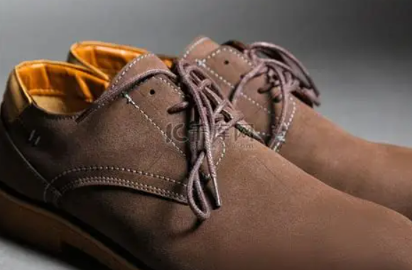 Image [2]-Healthiest shoe materials guide: How to choose safe and breathable cloth, leather, rubber and synthetic soles-Nleather