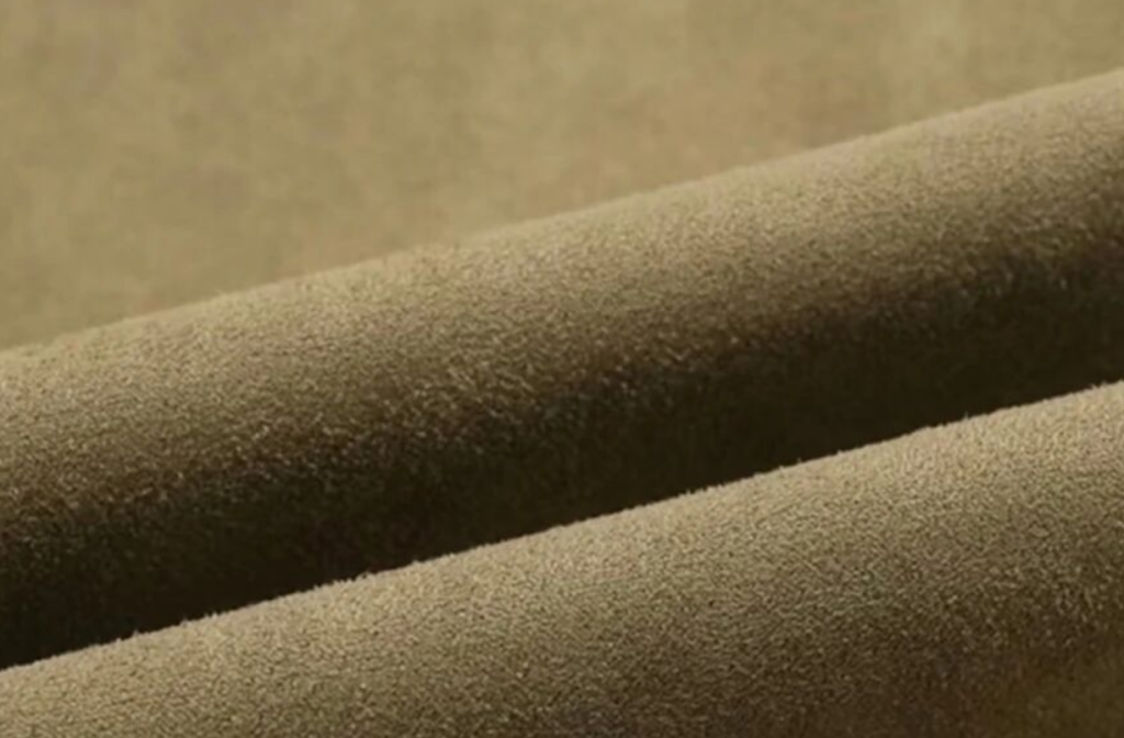 Image [5]-Leather Jacket Materials Explained: Microfiber, PU, Suede, and Genuine Leather for Early Spring Style and Comfort-Nleather