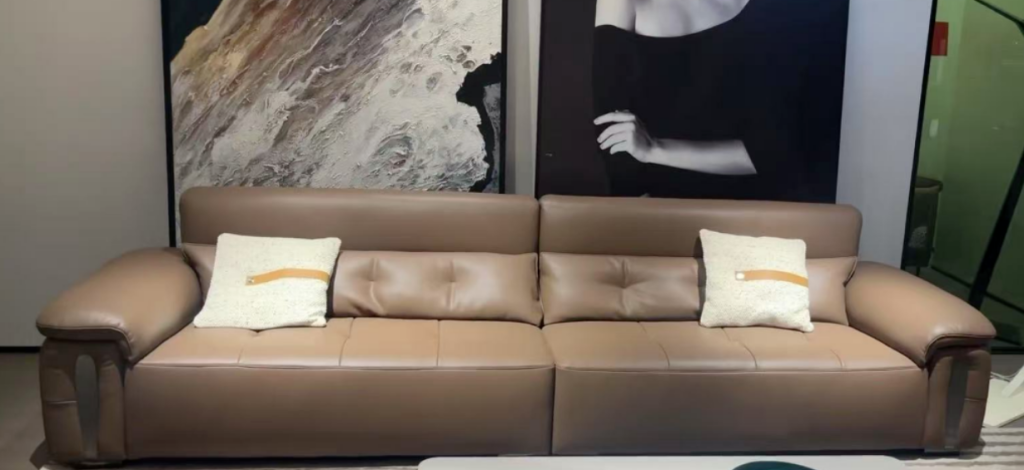Image [1]-How to Choose a Scratch-Resistant Sofa: Microfiber Leather vs Cat Paw Leather – Comprehensive Durability, Eco-Friendliness, and Cost Analysis for Pet Owners-Nleather