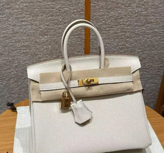 Image [4]-Small Grain vs Large Grain Togo Leather Bags: A Detailed Comparison of Grades, Durability, Value Retention, and Shape Sagging Over Time-Nleather