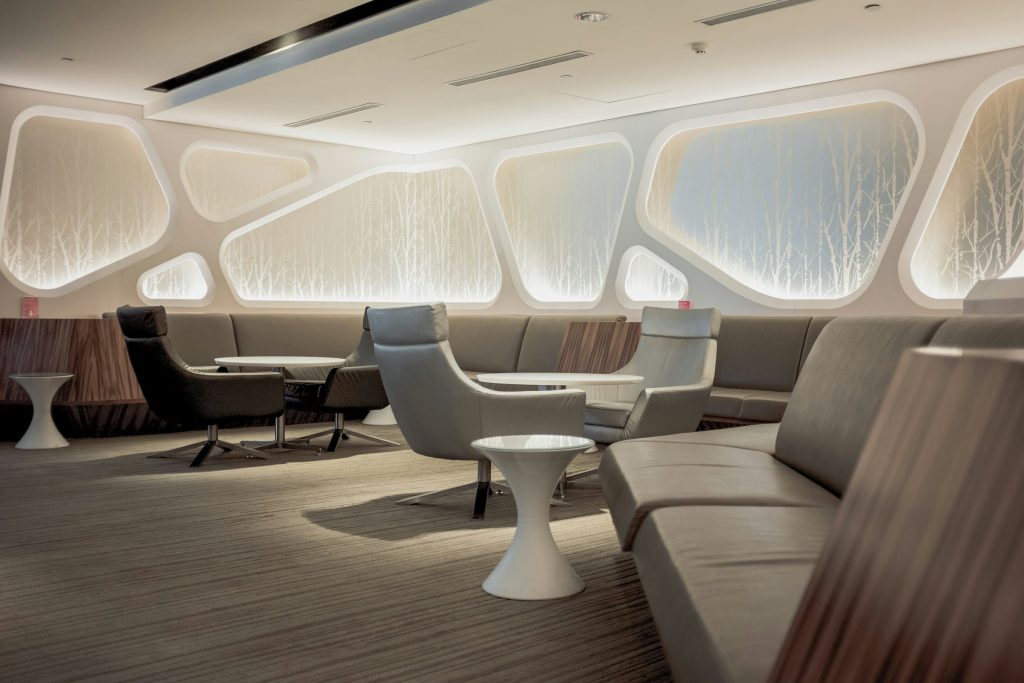 Image [3]-Silicone Leather in Yacht Interiors: Why It Outperforms Traditional Materials in Weather Resistance, Durability, and Marine Safety-Nleather