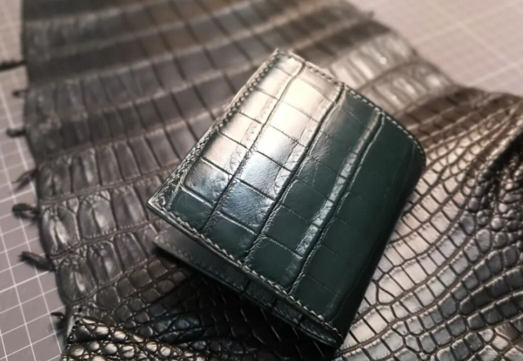 Image [18]-Chrome Tanning Process in Leather and Fur Production: Types of Chrome Tanned Leather and Their Characteristics Including Goatskin, Cowhide, Sheepskin, and Exotic Skins-Nleather