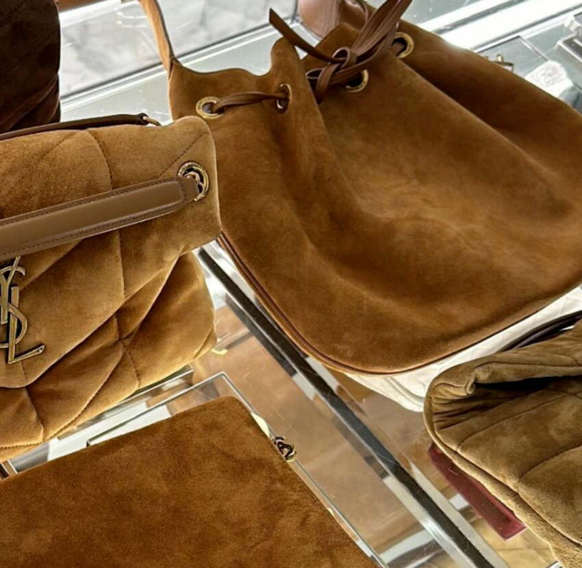 Image [8]-Analysis of Eight Popular Bag Materials: Lambskin, Lychee Cow Leather, Togo, Patent, Crocodile, Lizard, Suede and Their Pros and Cons-Nleather