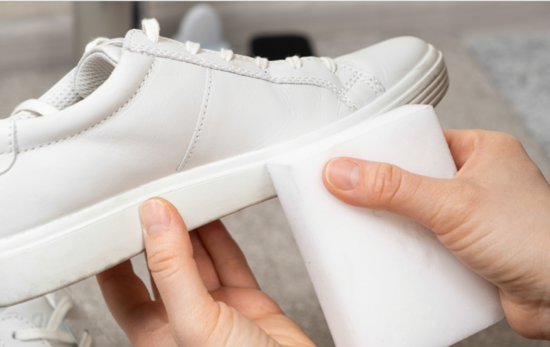 Leather Yellowing Resistance: Pro Secrets for Stunning Results-Nleather