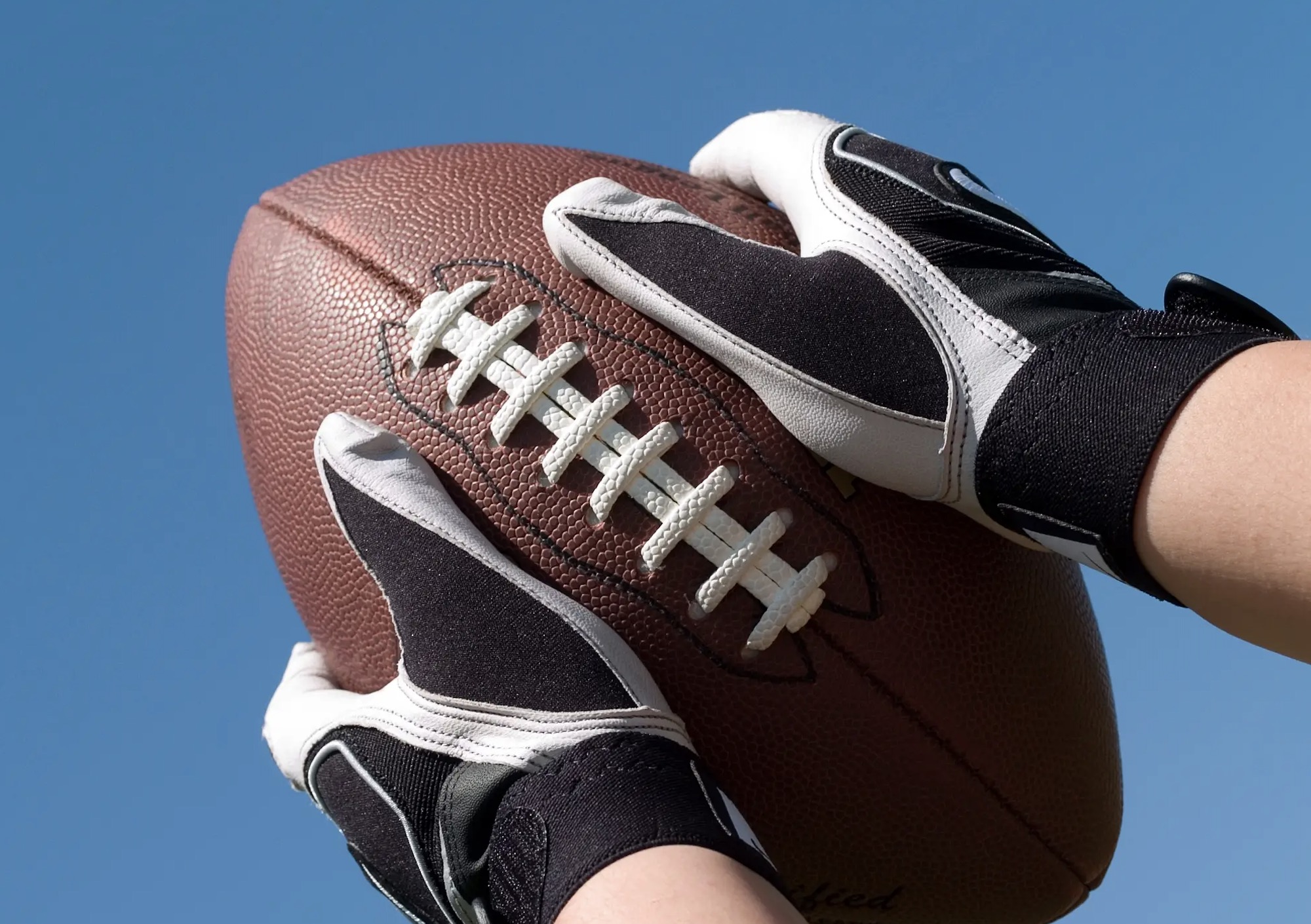 Silicone leather, sporty glove leather A new choice for leather fabrics-Nleather